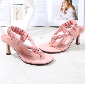 Zara pink heeled sandals with a knot